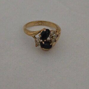 Vintage SETA faux onyx Clear Rhinestone Gold Tone Ladies Ring Size 6